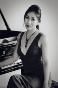 ROCO Pianist Mei Rui
