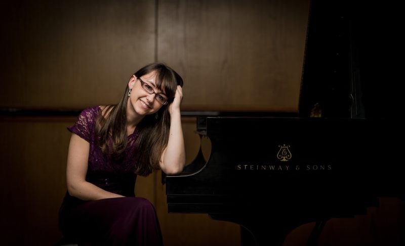 ROCO Pianist, Andreea Mut