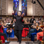 Mei-Ann Chen conducts ROCO at the Church of St. John the Divine