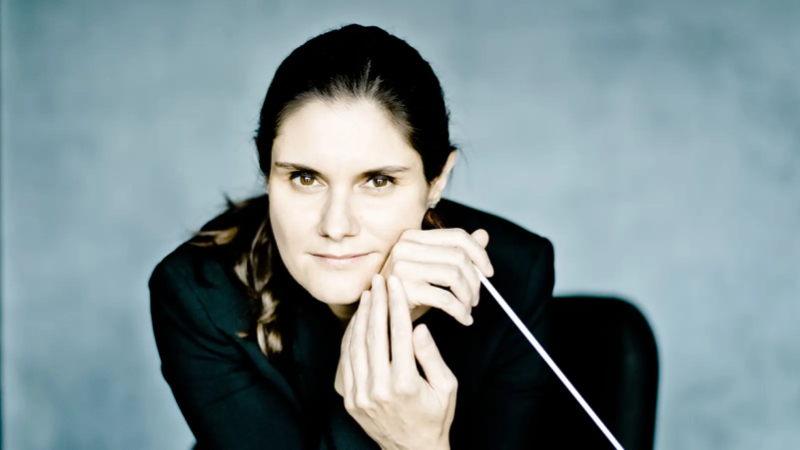 Delyana Lazarova, Conductor and ROCO Artistic Partner