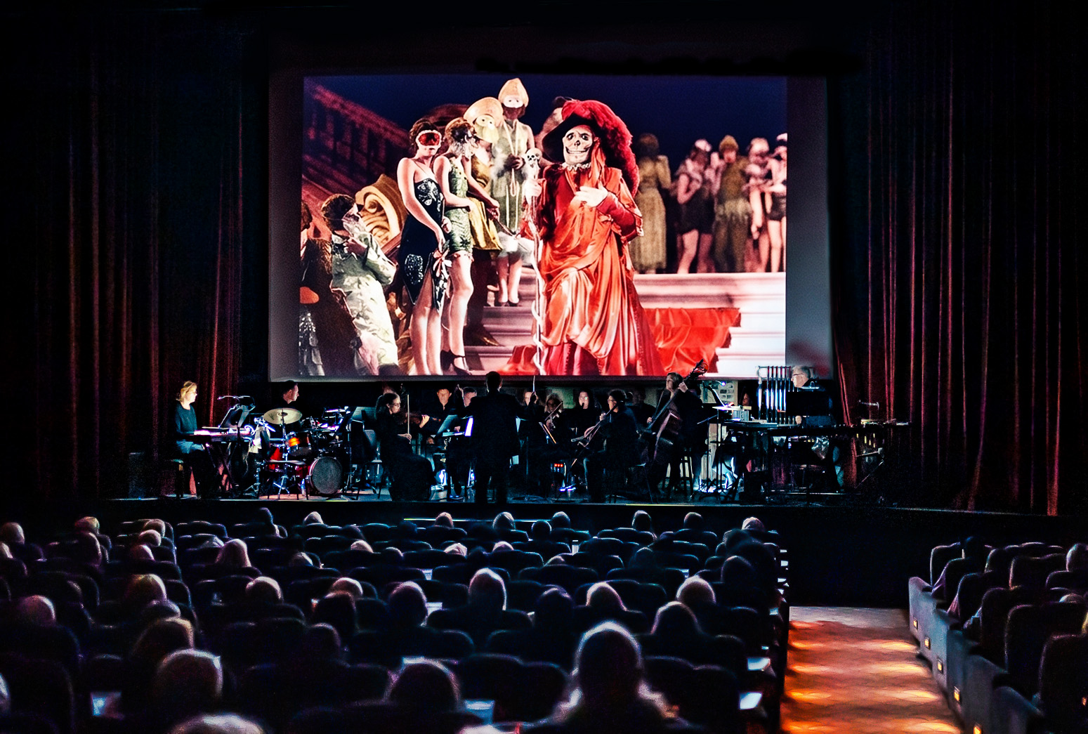 Phantom of the Opera at River Oaks Theatre